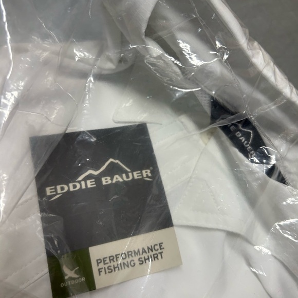 EDDIE BAUER Performance Fishing Shirt with company logo. Men’s XL UV Protection - Picture 4 of 5